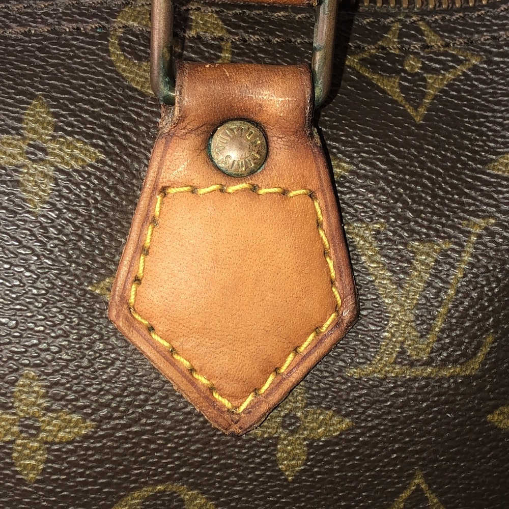 LOUIS VUITTON LV Monogram Mini Speedy 25 Boston Bag w/ LV Dust Bag, Lock & Key - Picture 14 of 17